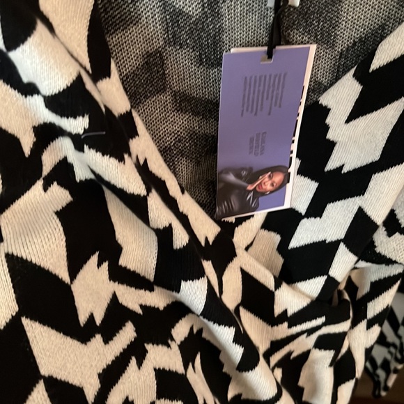 Future Collective knit blouse - Picture 3 of 5